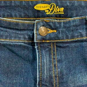 OLD NAVY THE DIVA JEANS